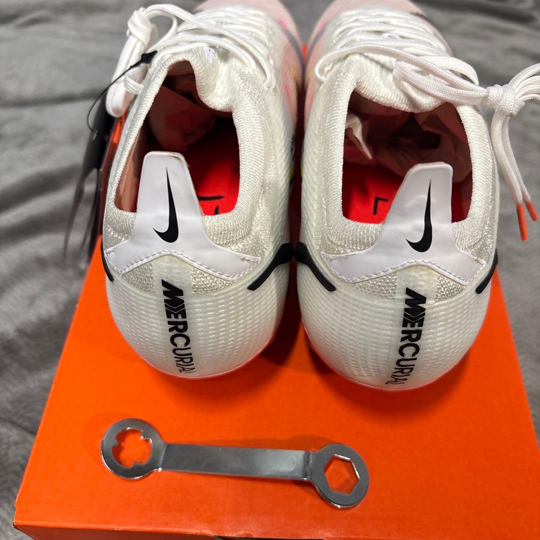 NIKE マーキュリアルSG