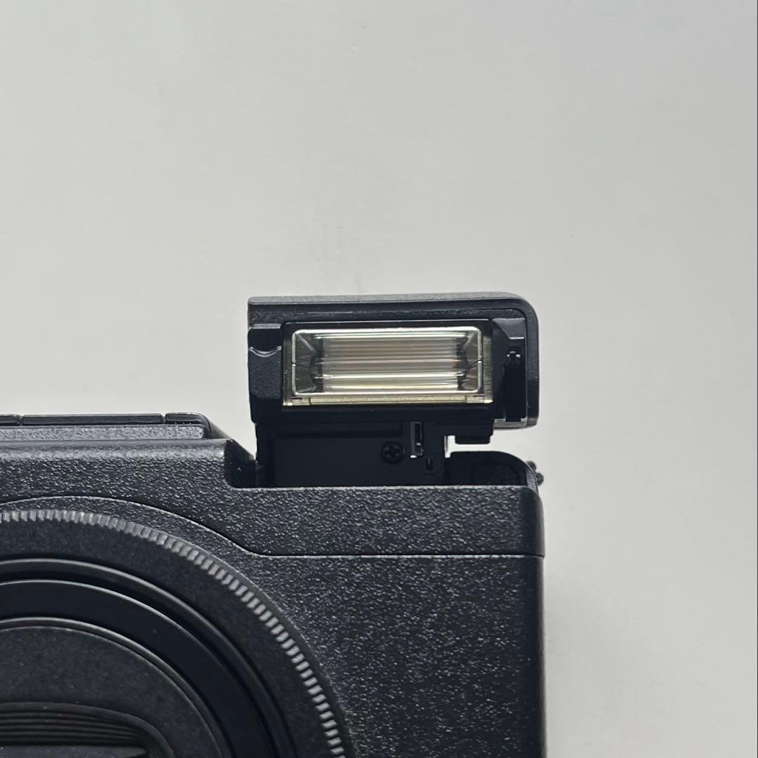 RICOH GR DIGITAL IIIコンパクトカメラ ブラック