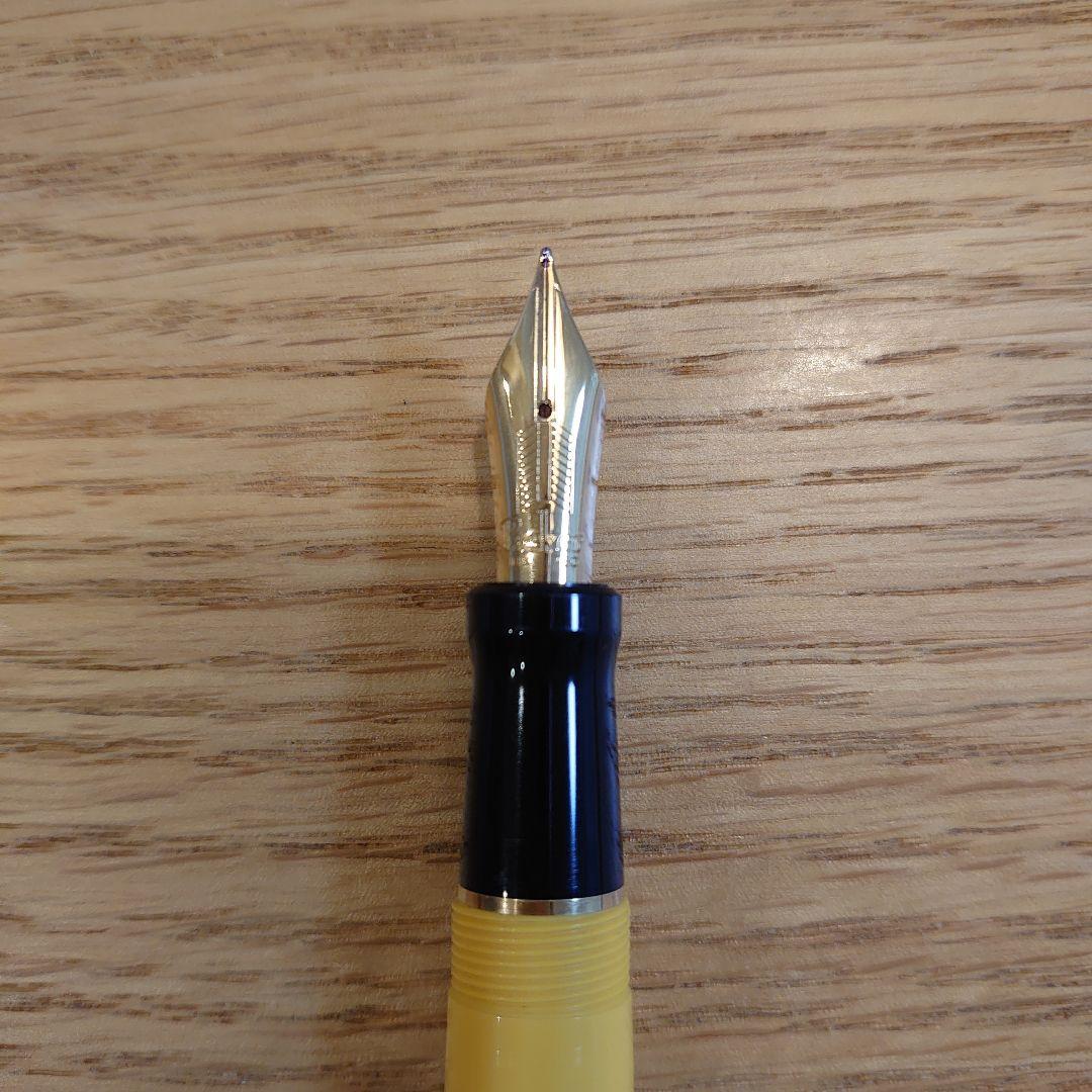 【PARKER】DUOFOLD イエロー 万年筆