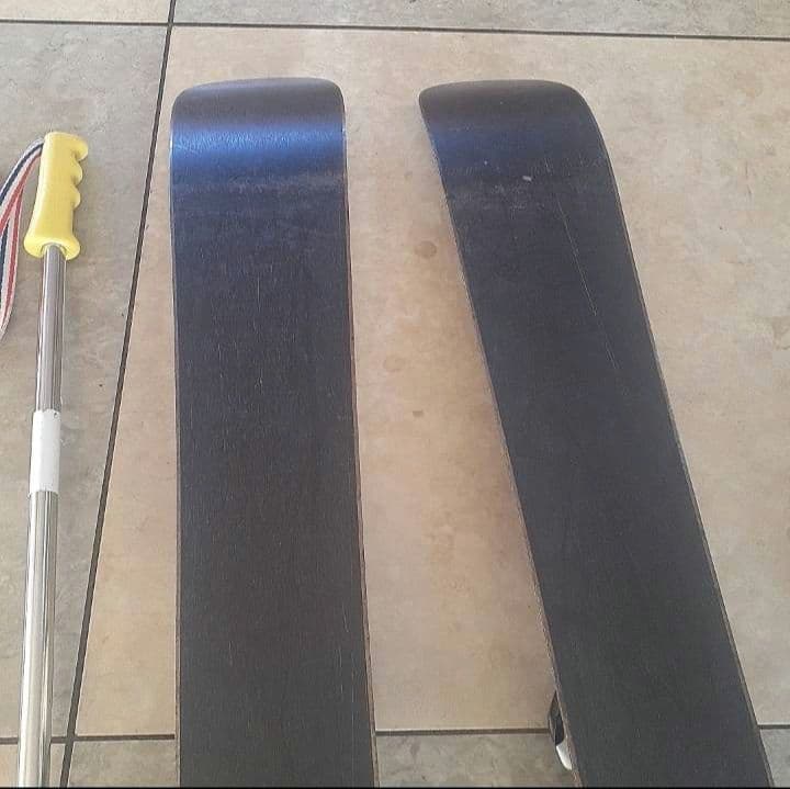 初めてのスキーに！板９０cm　幼稚園児スキーセット　本格的