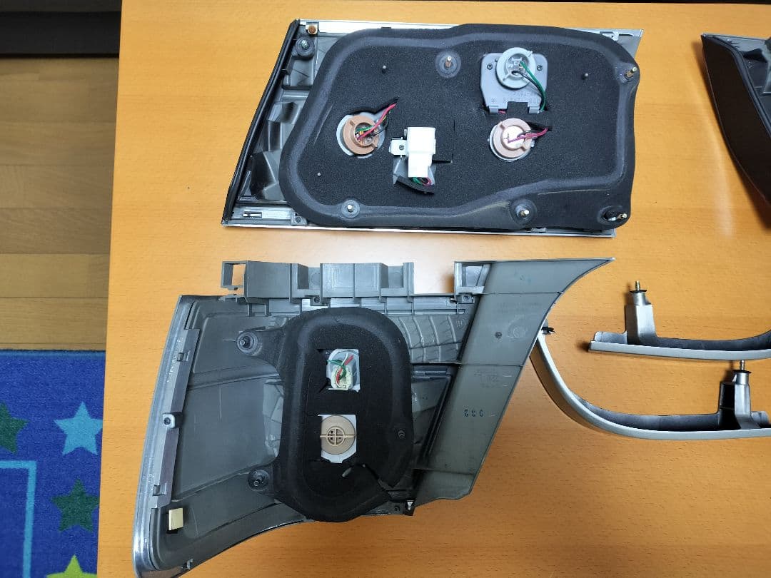 さらに値下げしました！17 クラウン 後期 テールランプ セット