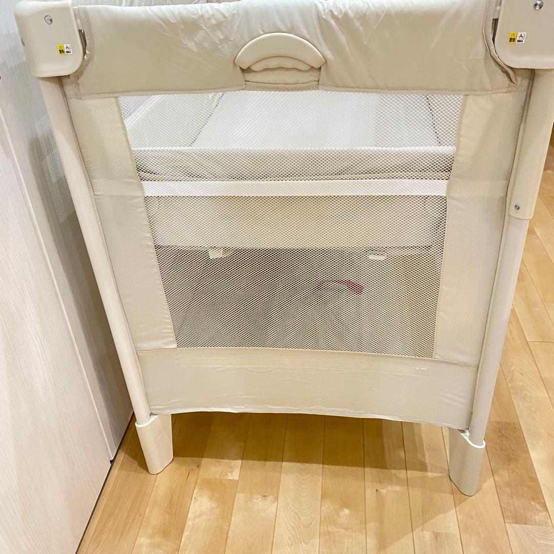 【良品】アップリカ ココネルエアー　ベビーベッド