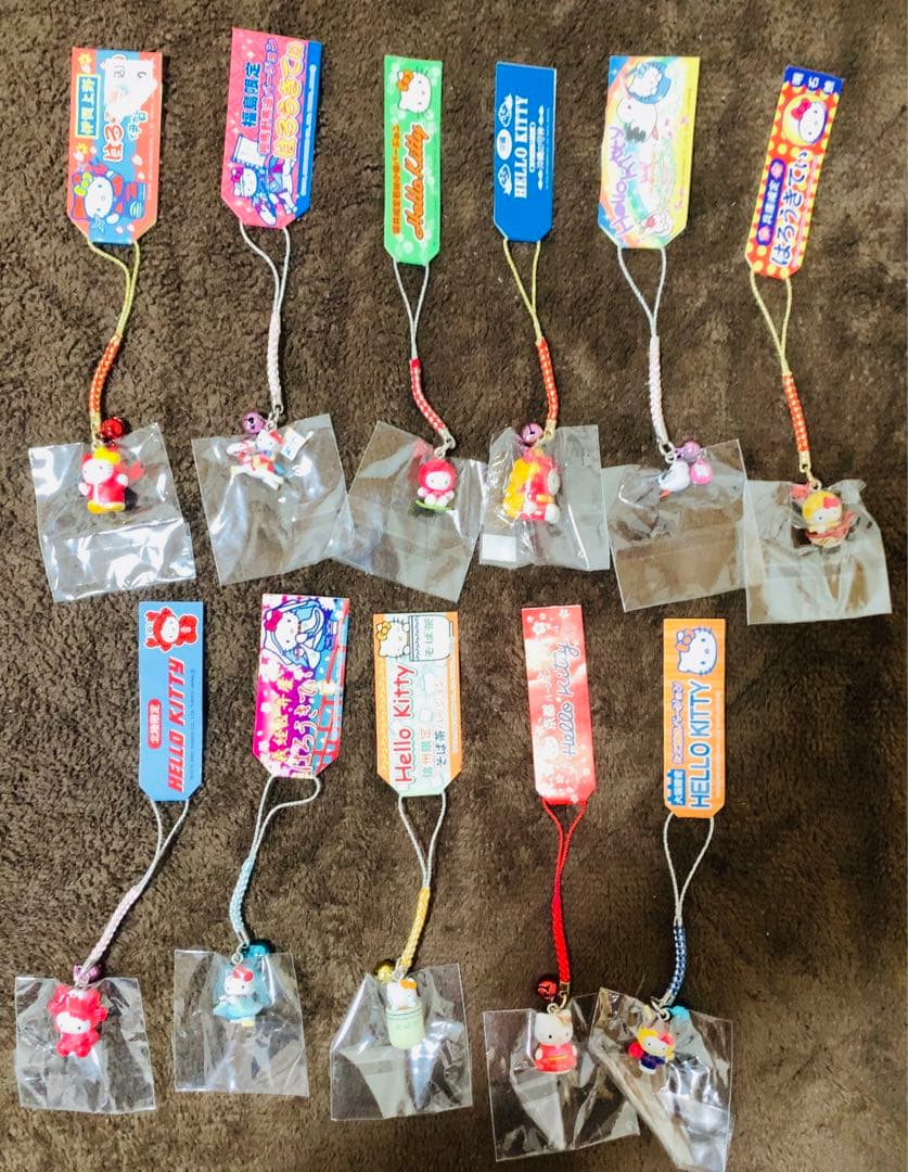 ご当地キティ　60個　根付　ロリータ/新宿キティ 栃木いちごペン等　レア多数