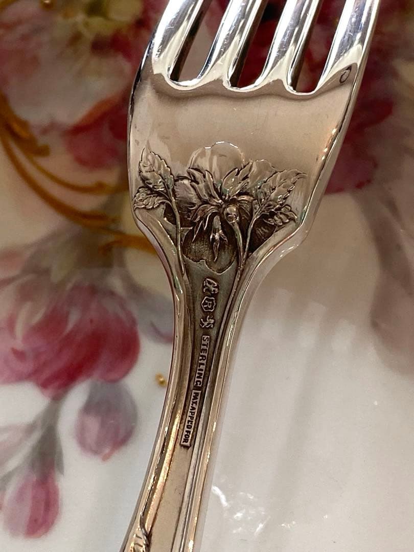 【リード＆バートン】純銀 スターリング／ナイフ＆フォーク １組／Intaglio