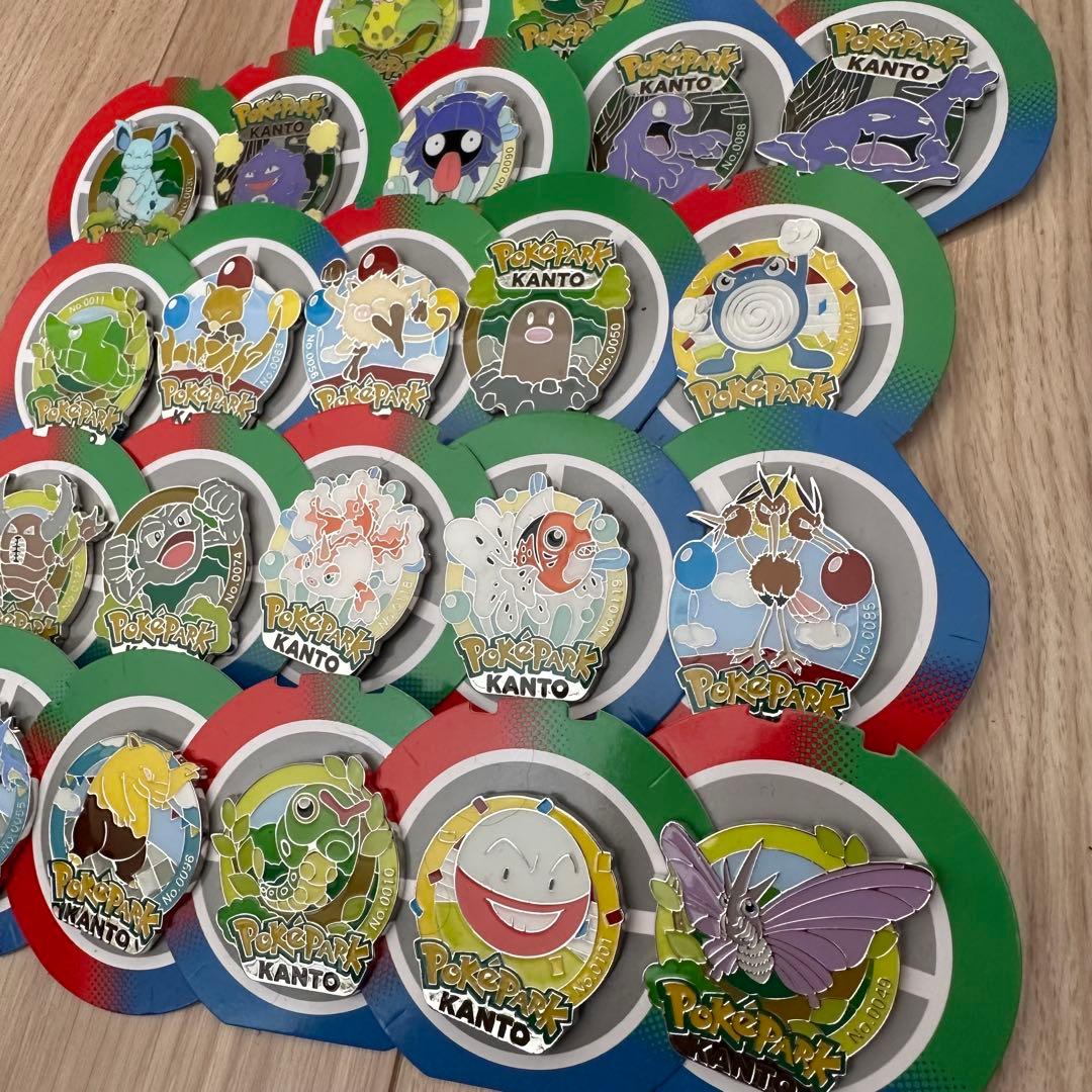 ポケパーク　ポケパークカントー　ランダムピンバッジ22個セット　被りなし