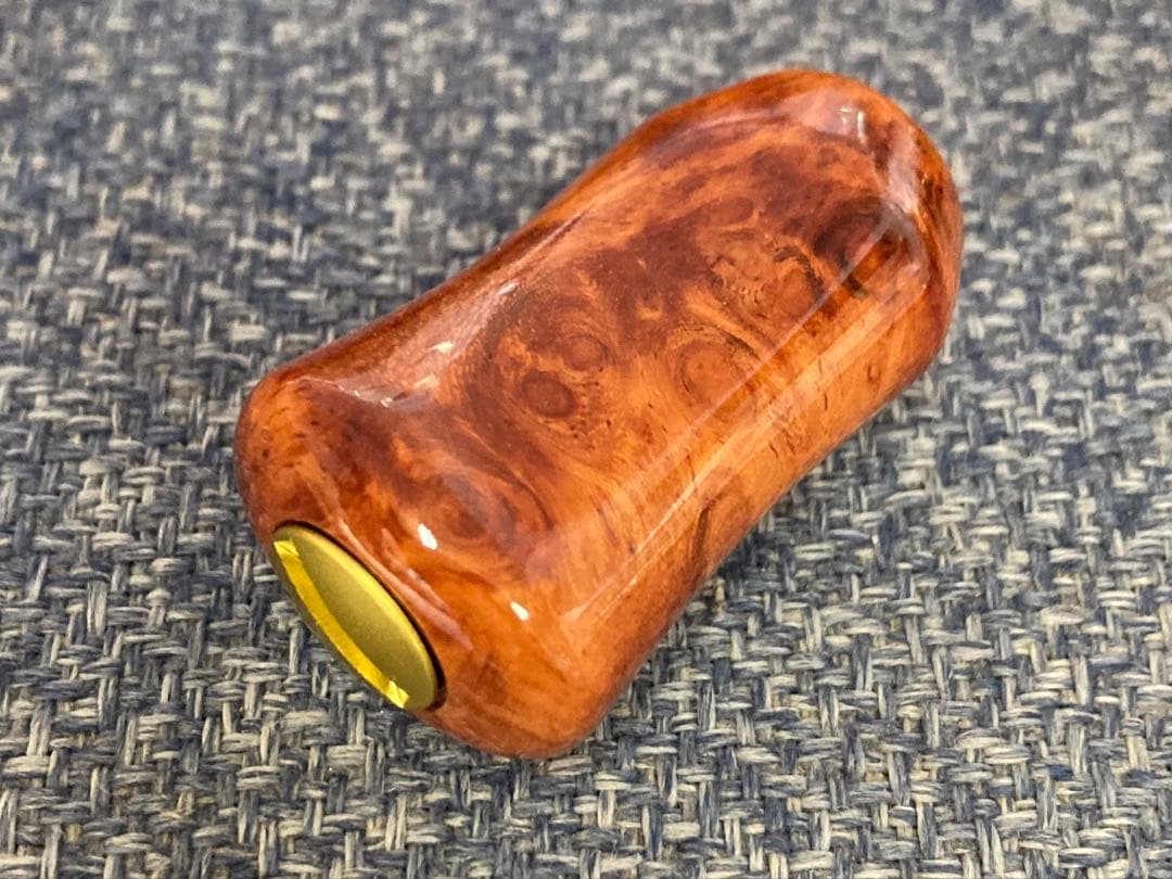 わたらせ樹脂工房製花梨瘤ノブ　カーディナル用ベアリング仕様　左