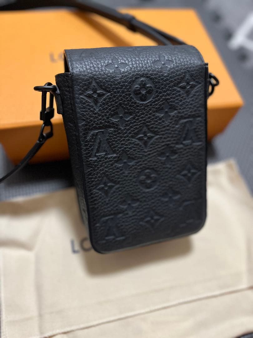 【極美品】ルイヴィトン Ｓロック　ヴェルティカル・ウェアラブルM81524