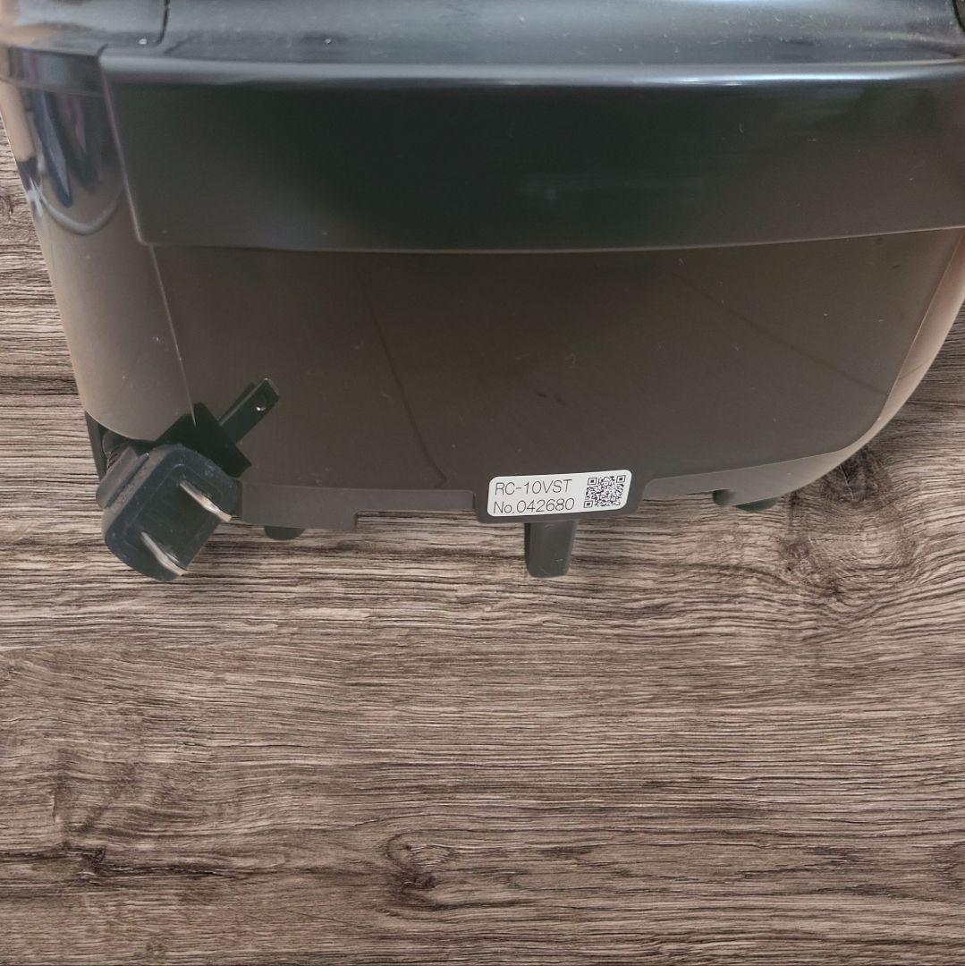 TOSHIBA IH炊飯器 RC-10VST