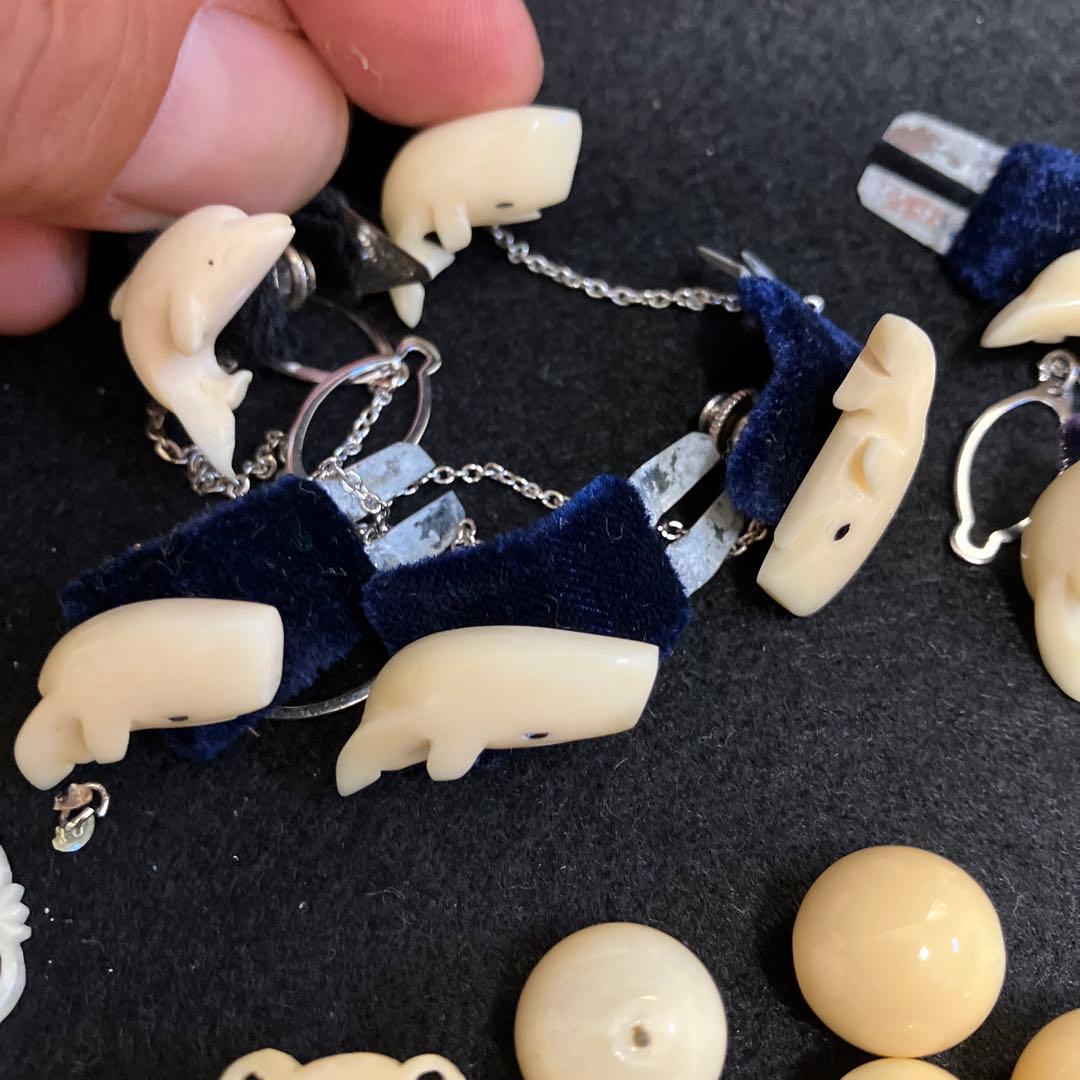 玉・クジラ・貝殻デザインのパーツ20点セット(ジャンク品もあり)