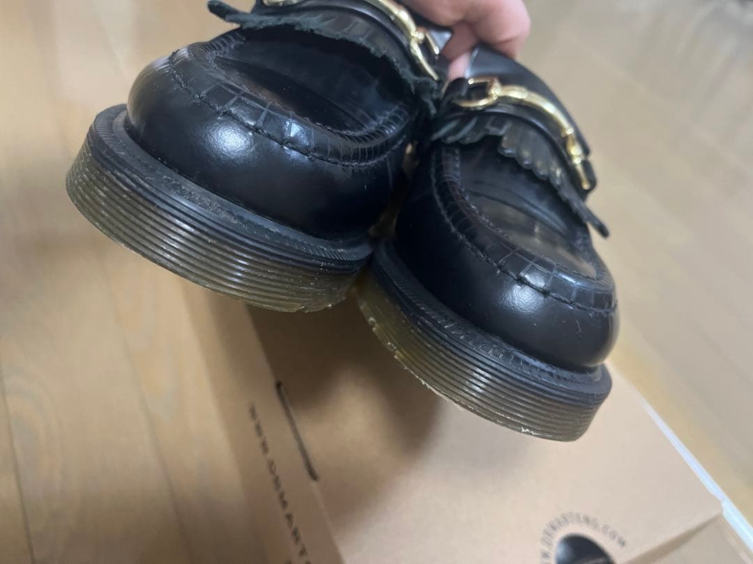 Dr. Martens ドクターマーチン ブラックフリンジローファー