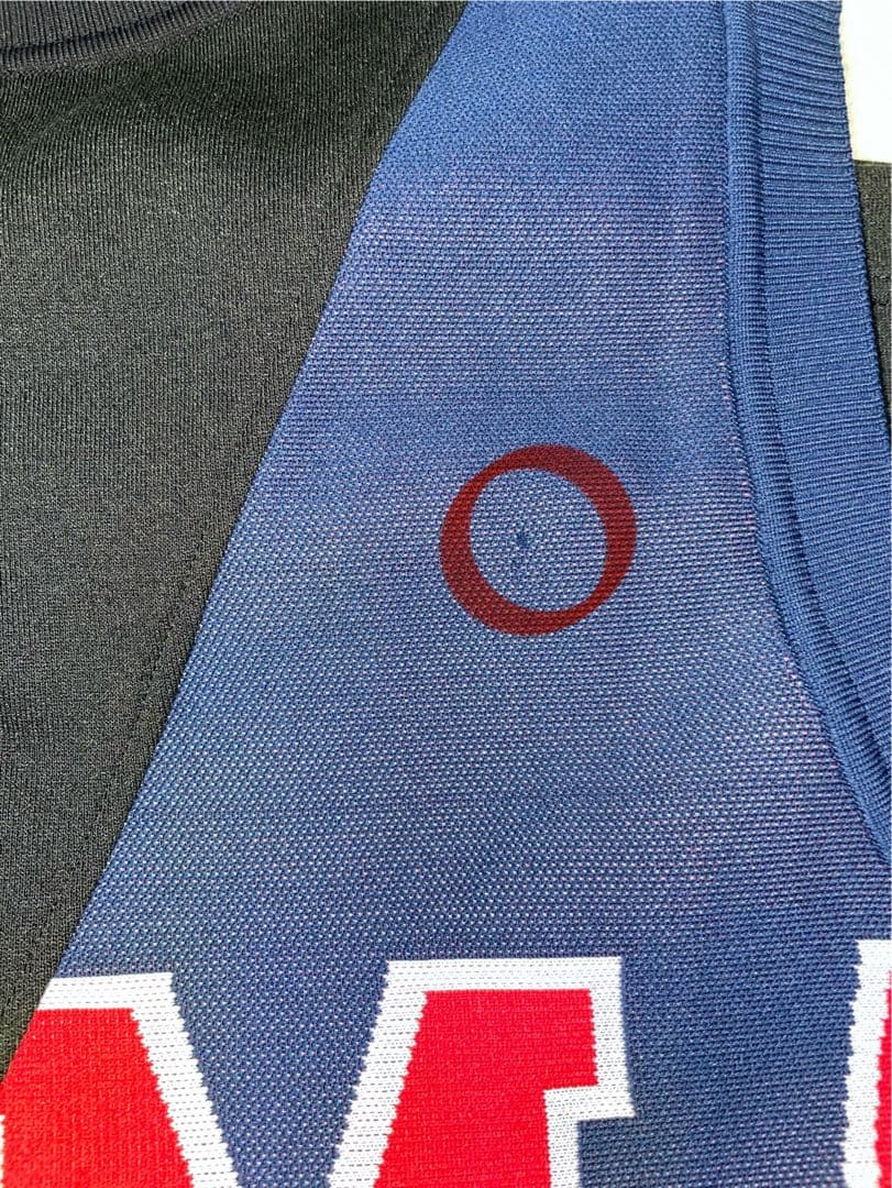 マークアンドロナ ベスト