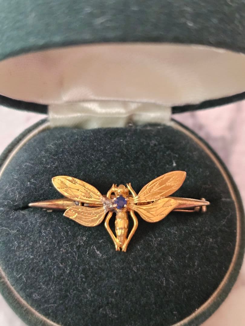 イギリス フランス アンティーク ブローチ 蚤の市 英国 蝶 蜻蛉 骨董市