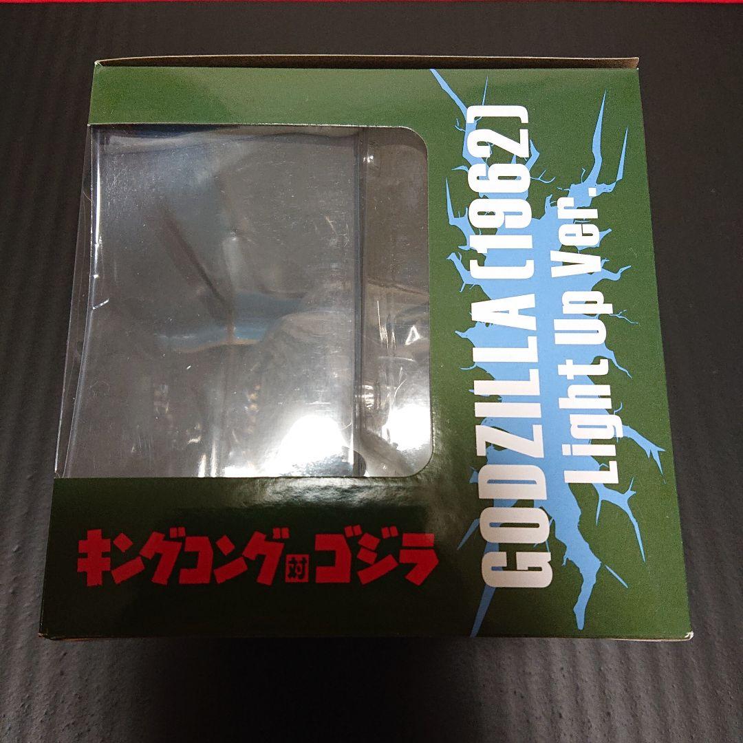 少年リック限定版 デフォリアル ゴジラ 1962 発光 バージョン