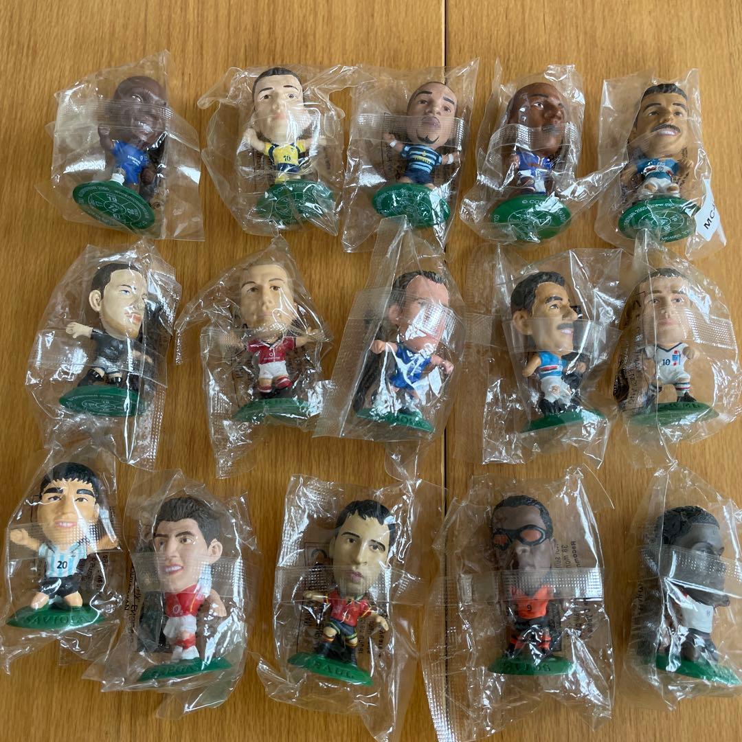 コリンシアン・ミニスターズ・ロナウド・メッシ等大量