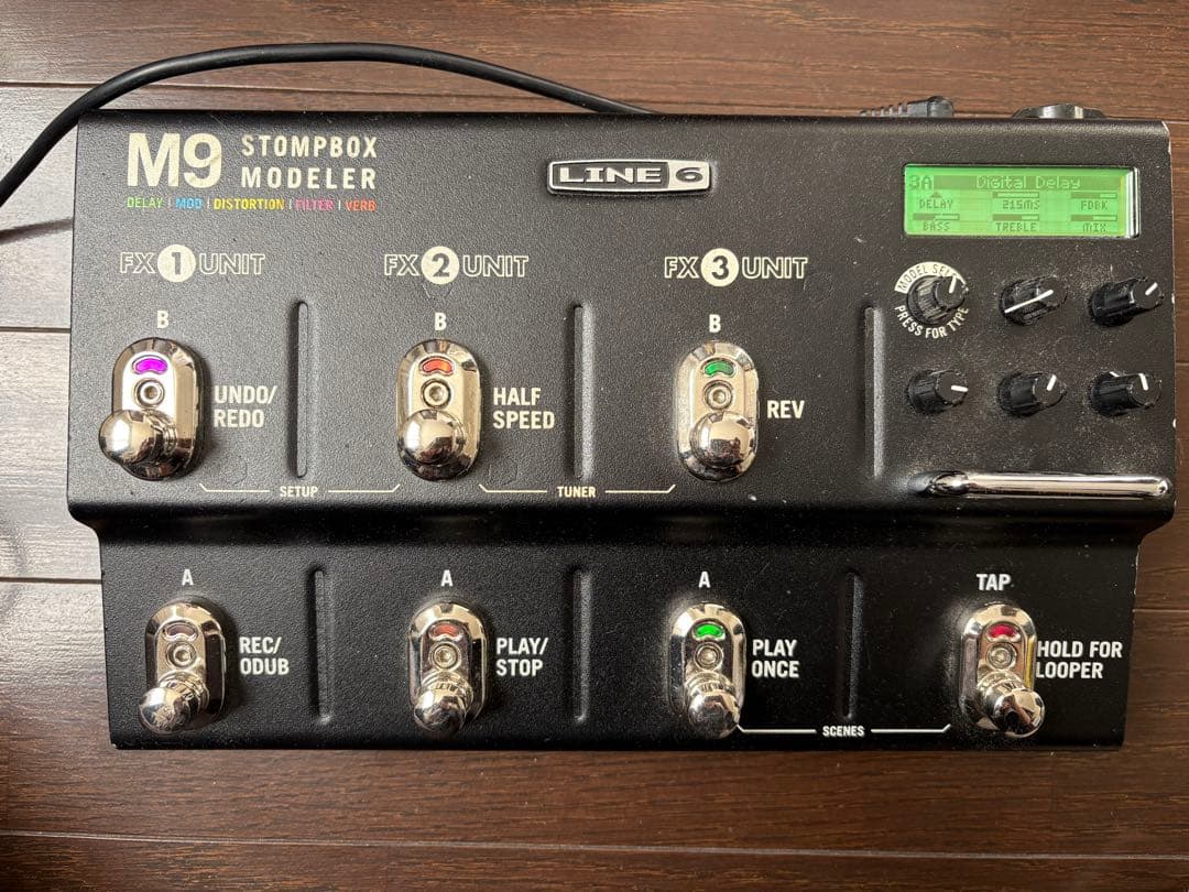 ギター LINE 6 M9 Stompbox Modeler