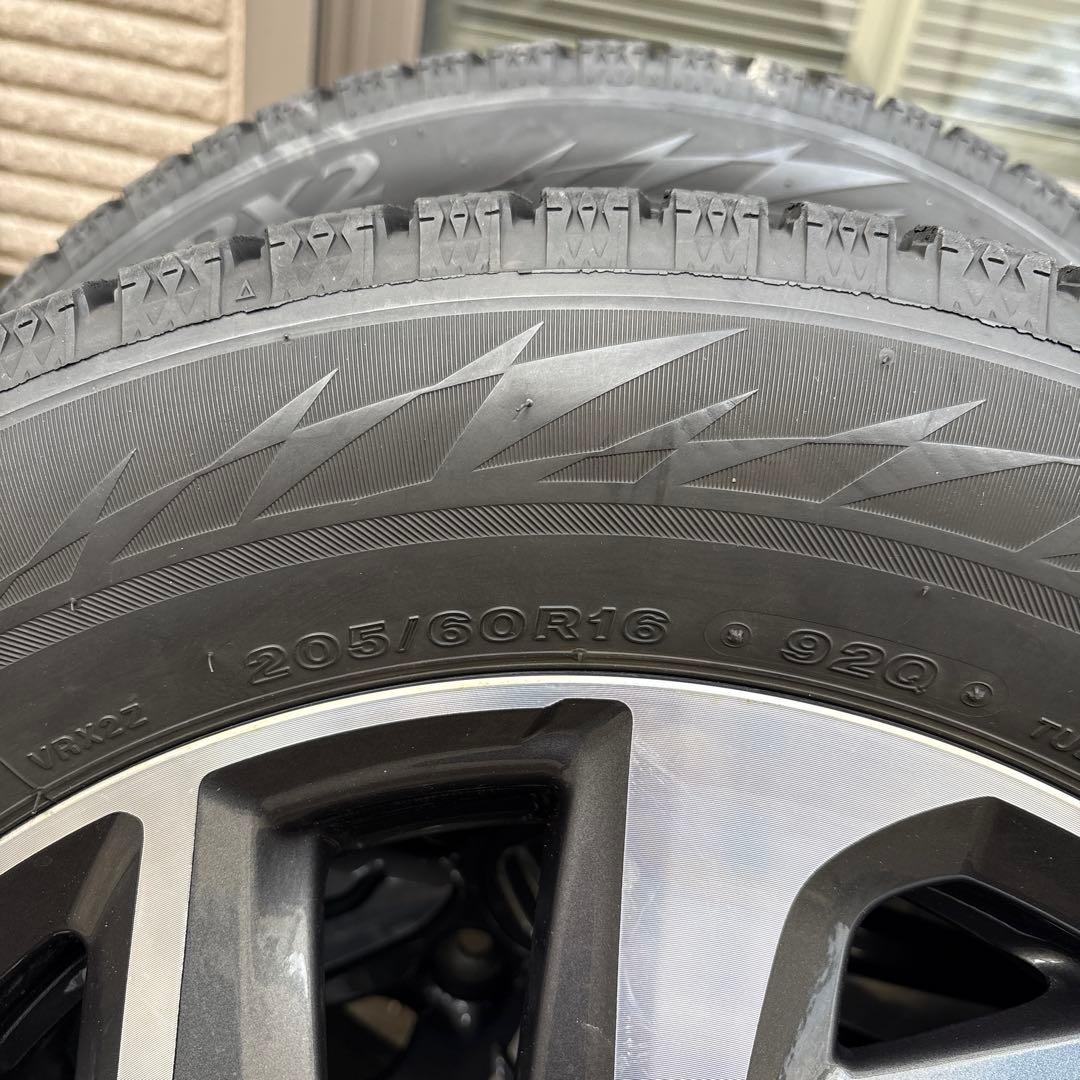 ホンダ純正アルミホイールスタッドレスタイヤブリヂストンブリザックVRX2