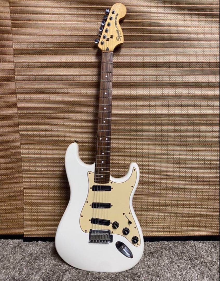 Squier エレキギター