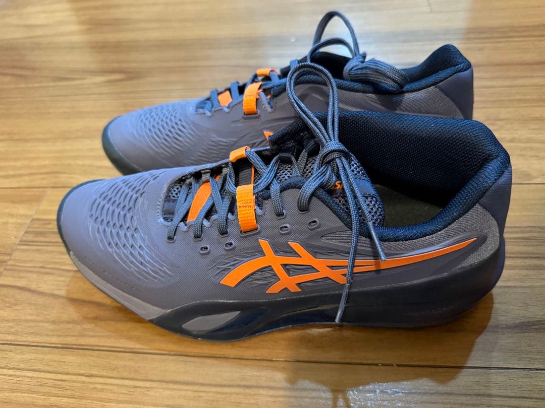 GEL-RESOLUTION X（オールコート）　27.5センチ