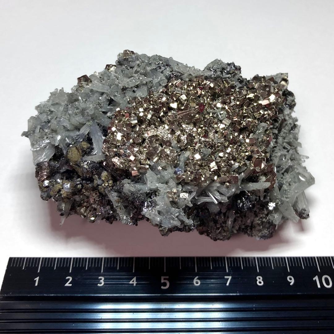 水晶 クォーツ パイライト ガレナ 共生 鉱物 原石 鉱石 天然石