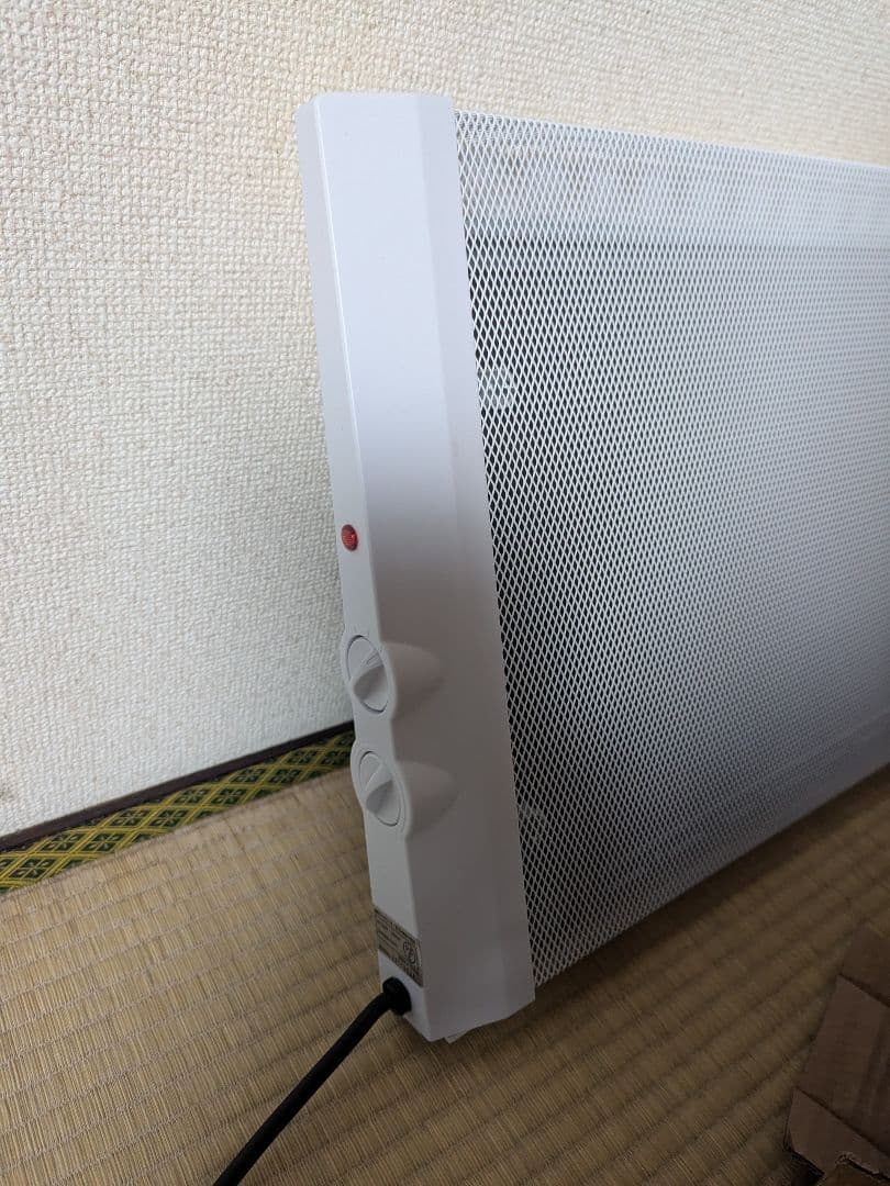 最終値下げ TOHO 両面パネルヒーター　RLC-NMH1000