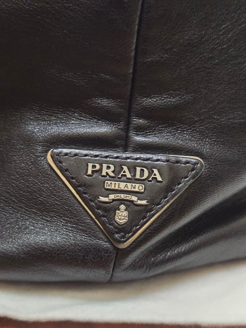 画像追加　PRADA　プラダ　ナッパ　テスート　リバーシブル　ボンバー