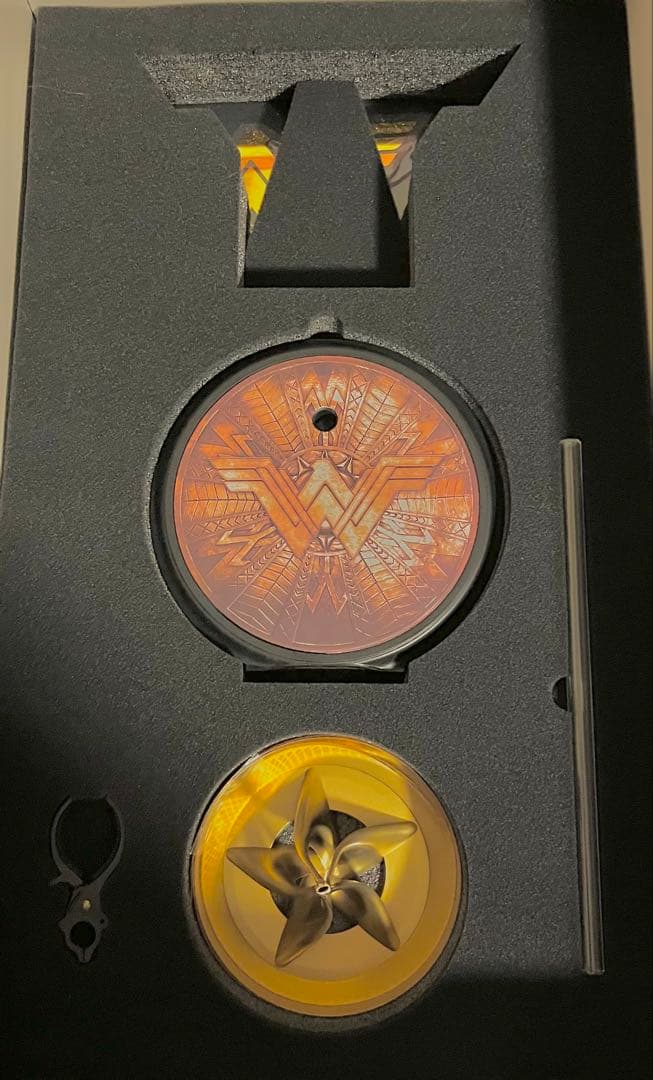 MMS698 ホットトイズ ワンダーウーマン ワーナー100周年