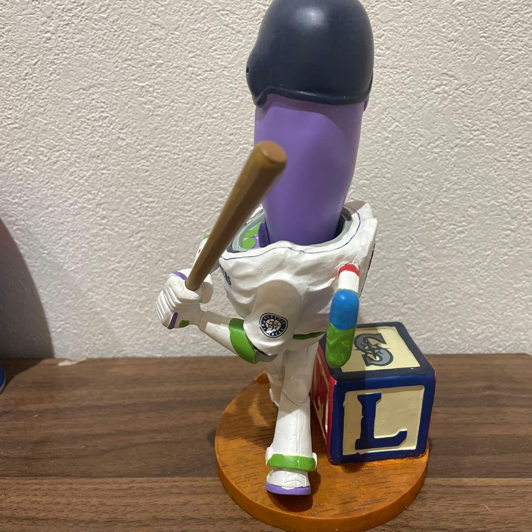 d*7様 ボブルヘッド　バズ・ライトイヤー 野球選手フィギュア　シアトルマリナー