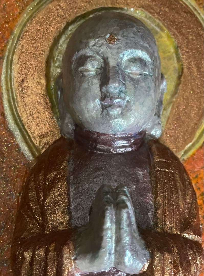 手彩色御影石地蔵像 — 穏やかで優しい表情の30cm手作業彩色