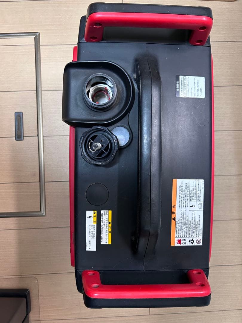 新ダイワ　アワー79時間　iEG1800M ポータブル発電機 美品