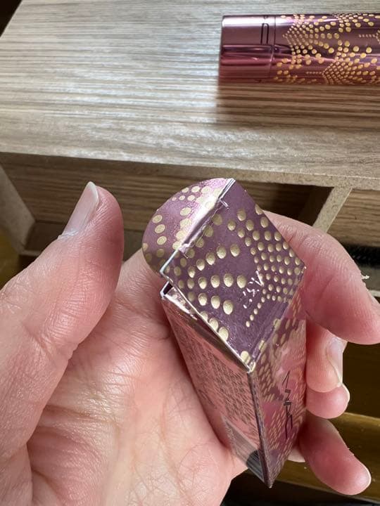 Mac フィジーフィールズリップバーム