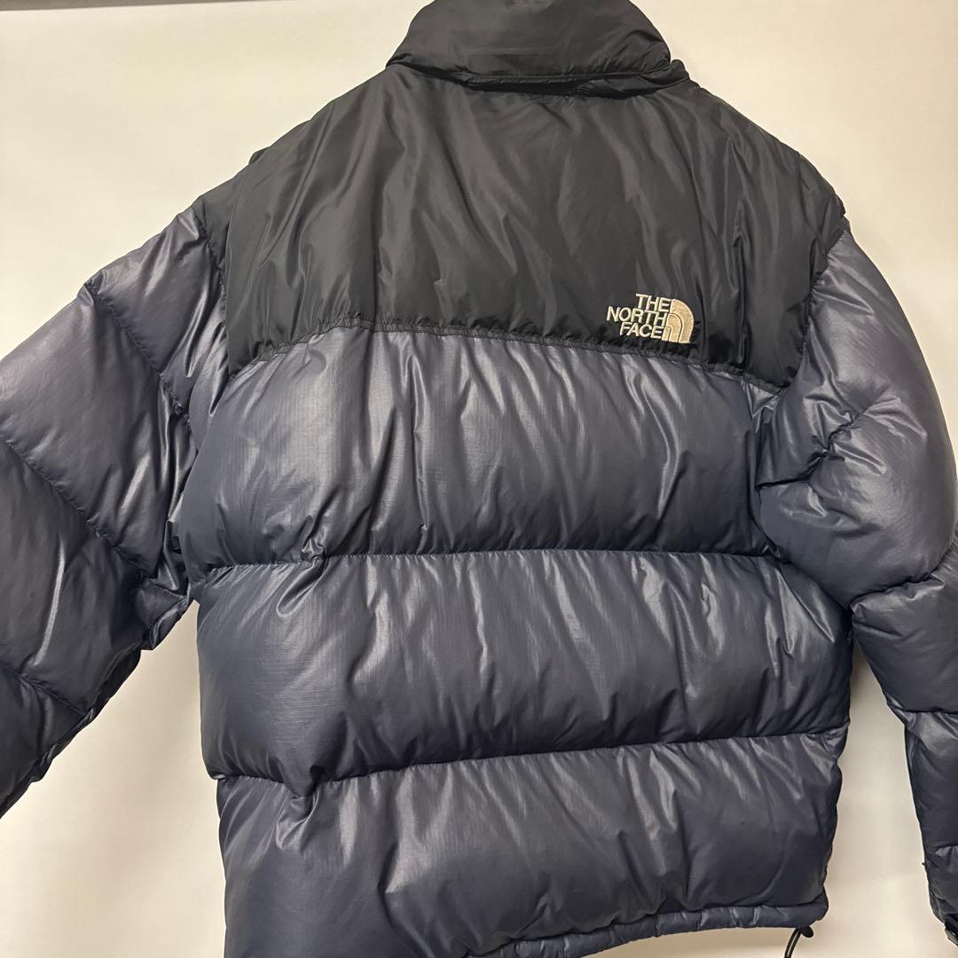 ダウン　ヌプシ　ネイビー　700