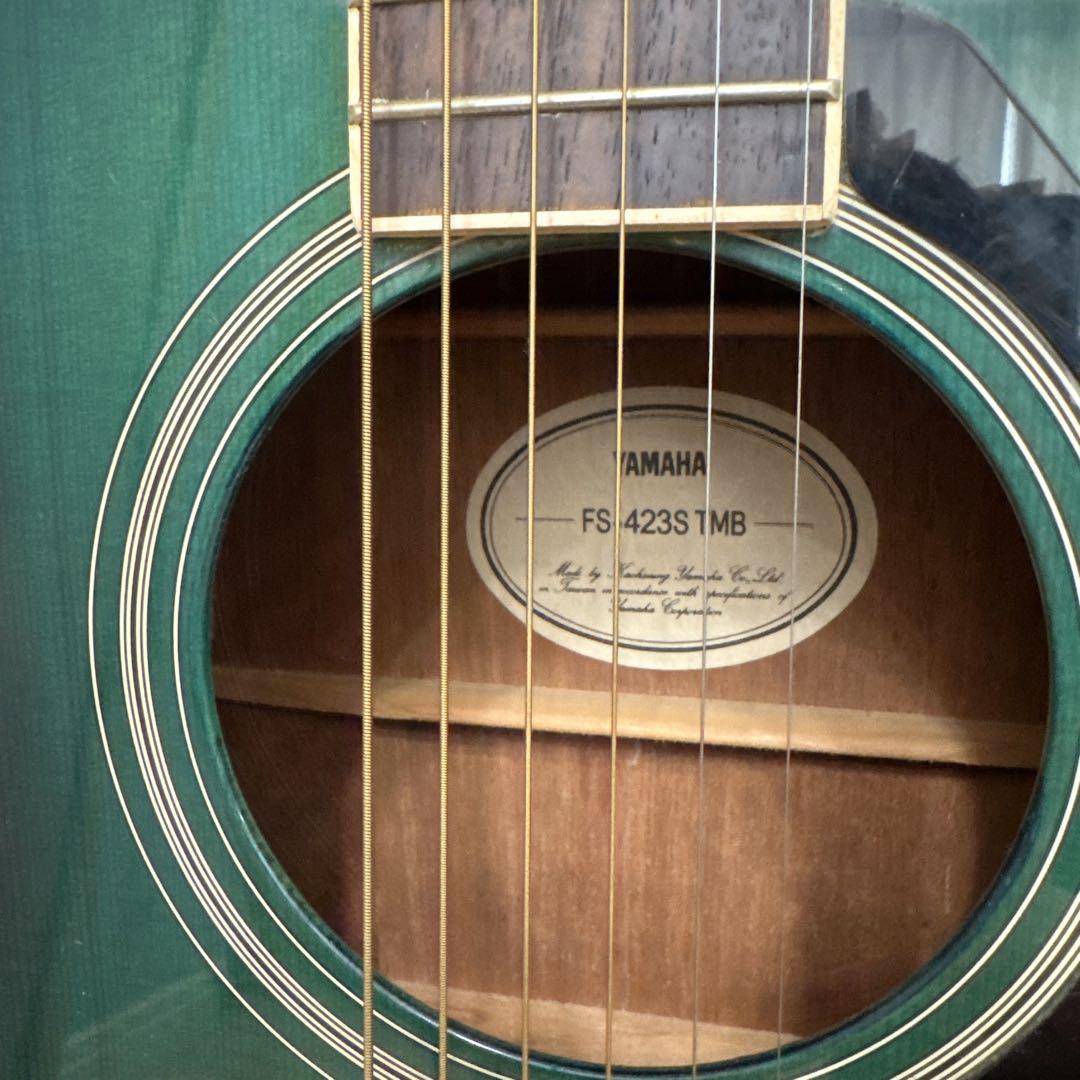 Ｒ　ヤマハ　YAMAHA　FS-423S TMB アコギ　ギター　ケース付