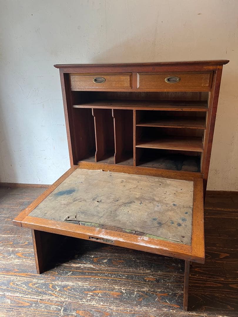 アンティークなライティングデスク　変形式