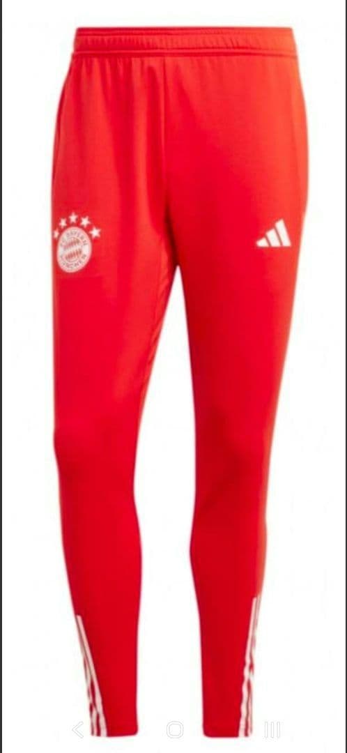 ２０２３シーズン　バイエルン・ミュンヘン　ジャージ　セットアップ