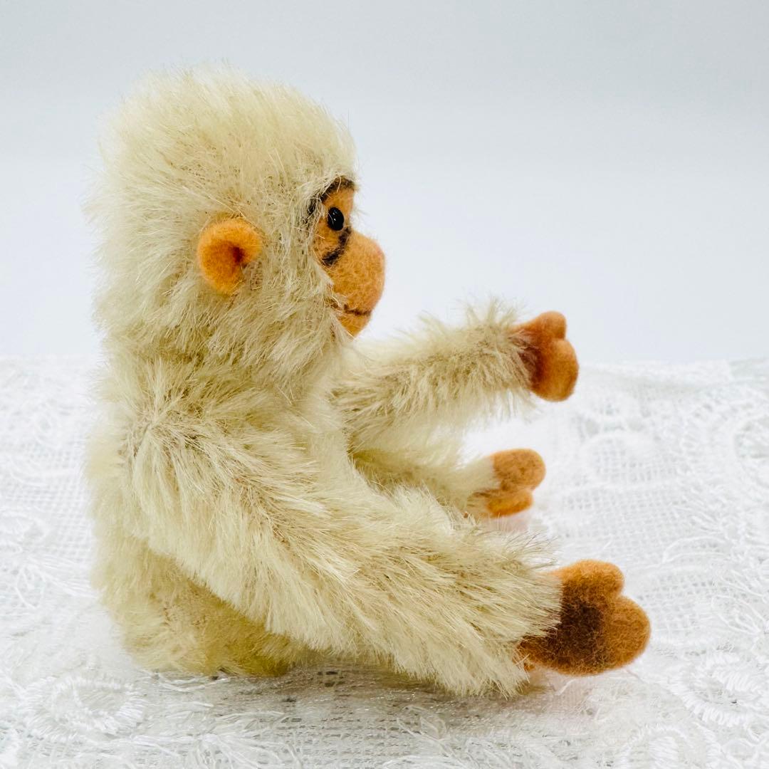 シュタイフ★Jocko Chimpanzee & Chamois Buck