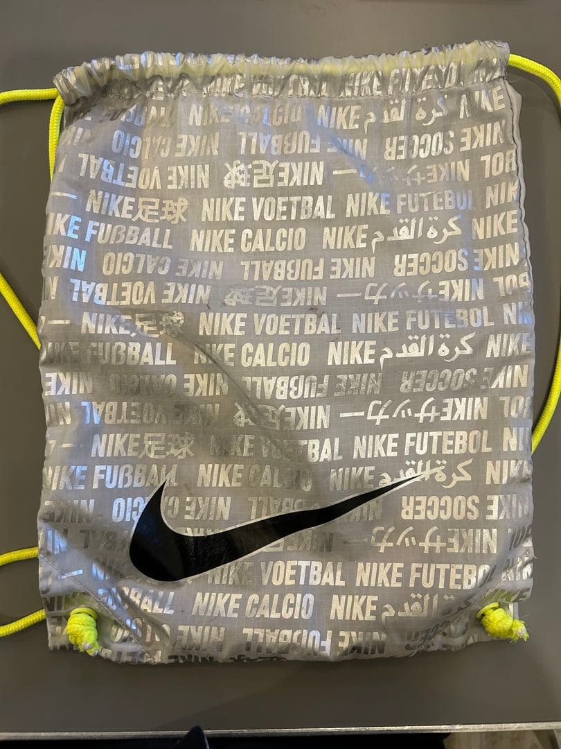 NIKE マーキュリアルヴェイパー16エリート