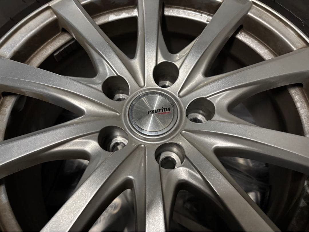 【送料込み】スタッドレス　17インチ ホイールセット (ハリヤー60)