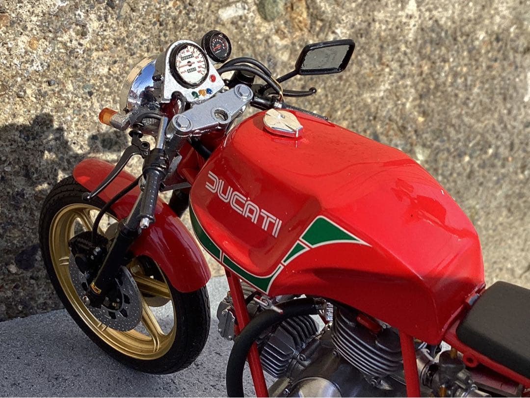 バイクプラモデル　族車　タミヤ1/12 ドゥカティマイクヘイルウッド　完成品