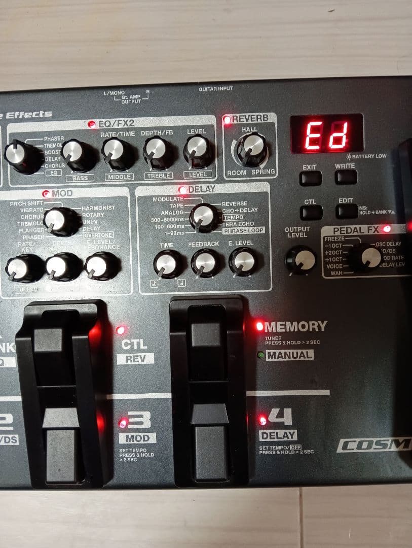 BOSS ME-80 マルチエフェクター　キャリーケース付き