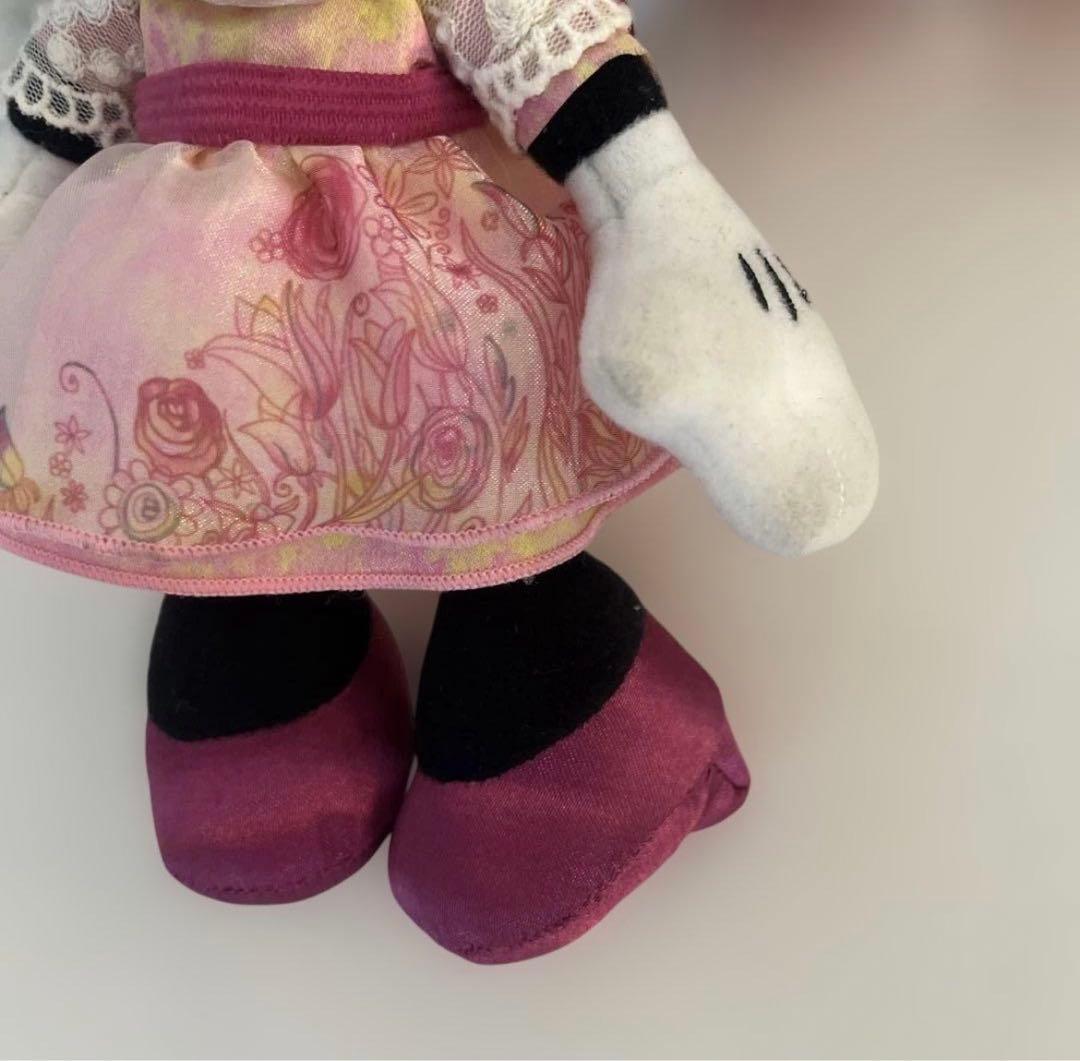 ミニーのスタイルスタジオ ぬいぐるみバッジ　春夏冬