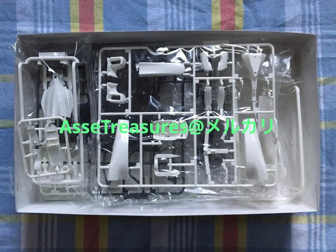 美品 絶版 フジミ 1/20 ザウバー C30 日本GP w/レジン製ヘルメット