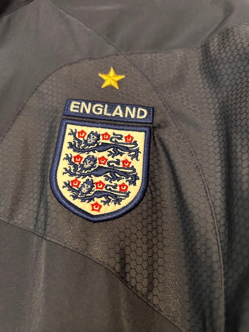 ザ・セール‼️ イングランド代表　ナイロンジャージ