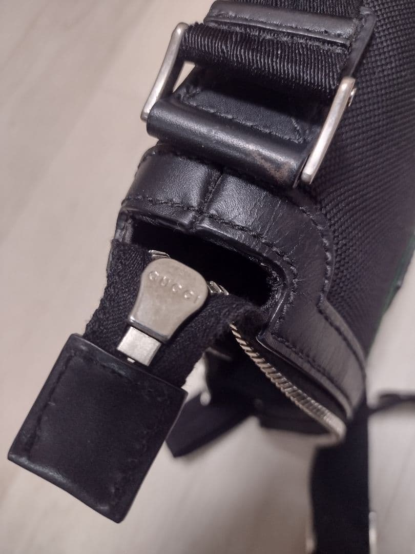 GUCCIショルダーバッグ