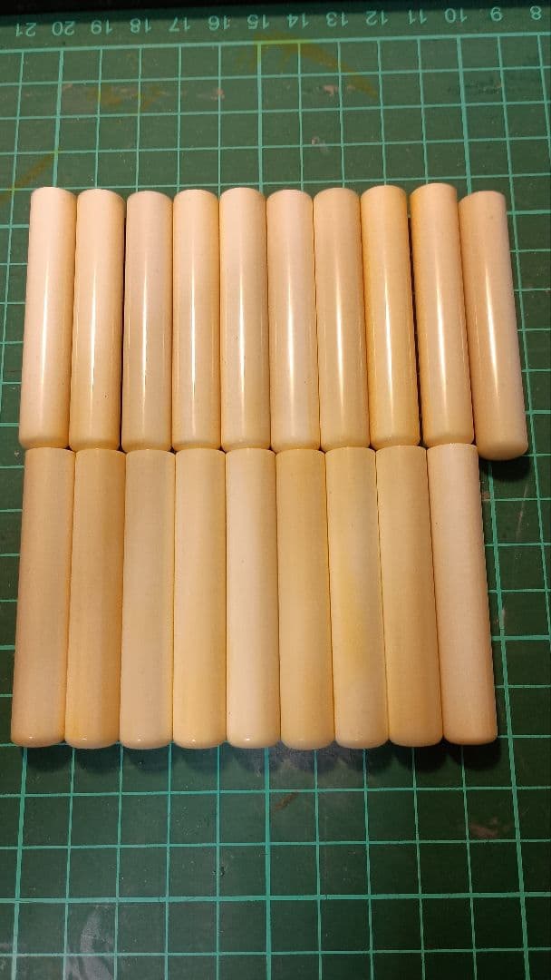 マッコウ鯨　マッコウ　鯨歯　クジラの歯　牙　印材　希少　約10.7g程度