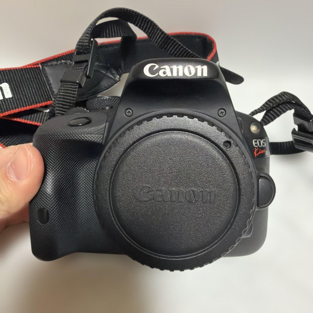 〈美品〉Canon EOS Kiss x7 デジタル一眼レフカメラ