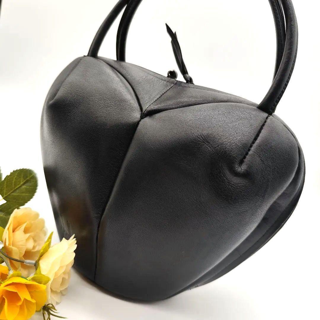 希少 シビラ Sybilla ハートモチーフ立体ハンドバッグ ブラック レザー