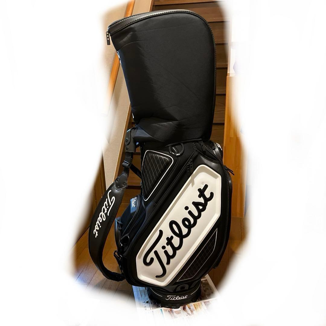 タイトリスト ツアーキャディバッグ ／ブラック/ホワイト