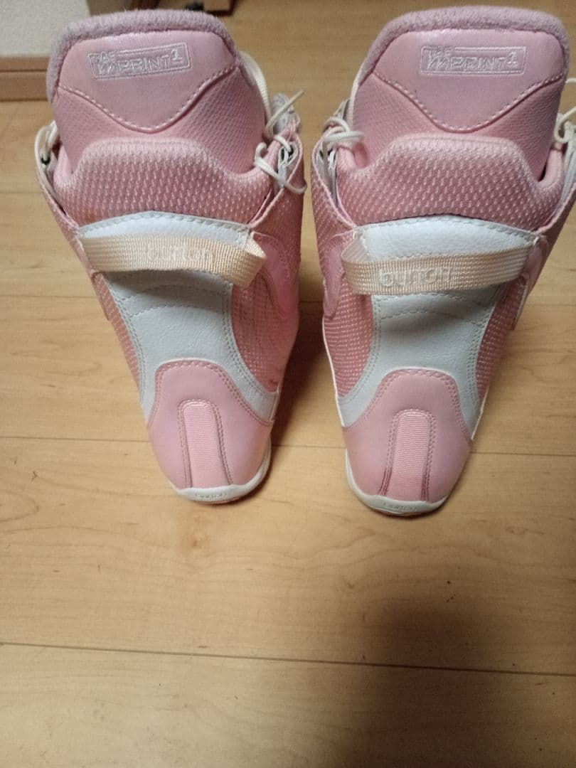 スノーボード　ブーツ　　ピンク×ホワイト　レディース　23cm