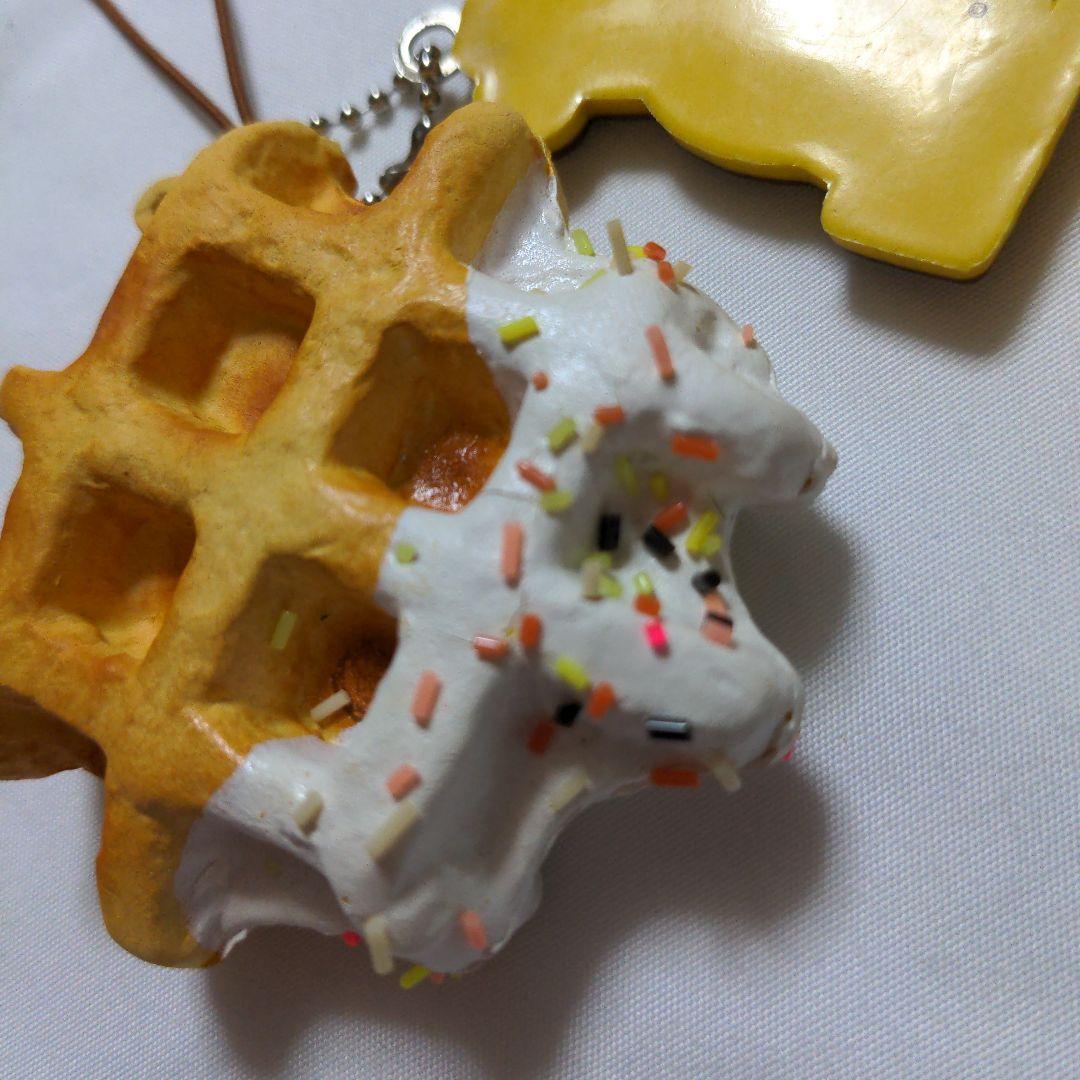 ラストセット　激レア　スクイーズ　ストラップ　Rilakkuma　ワッフル