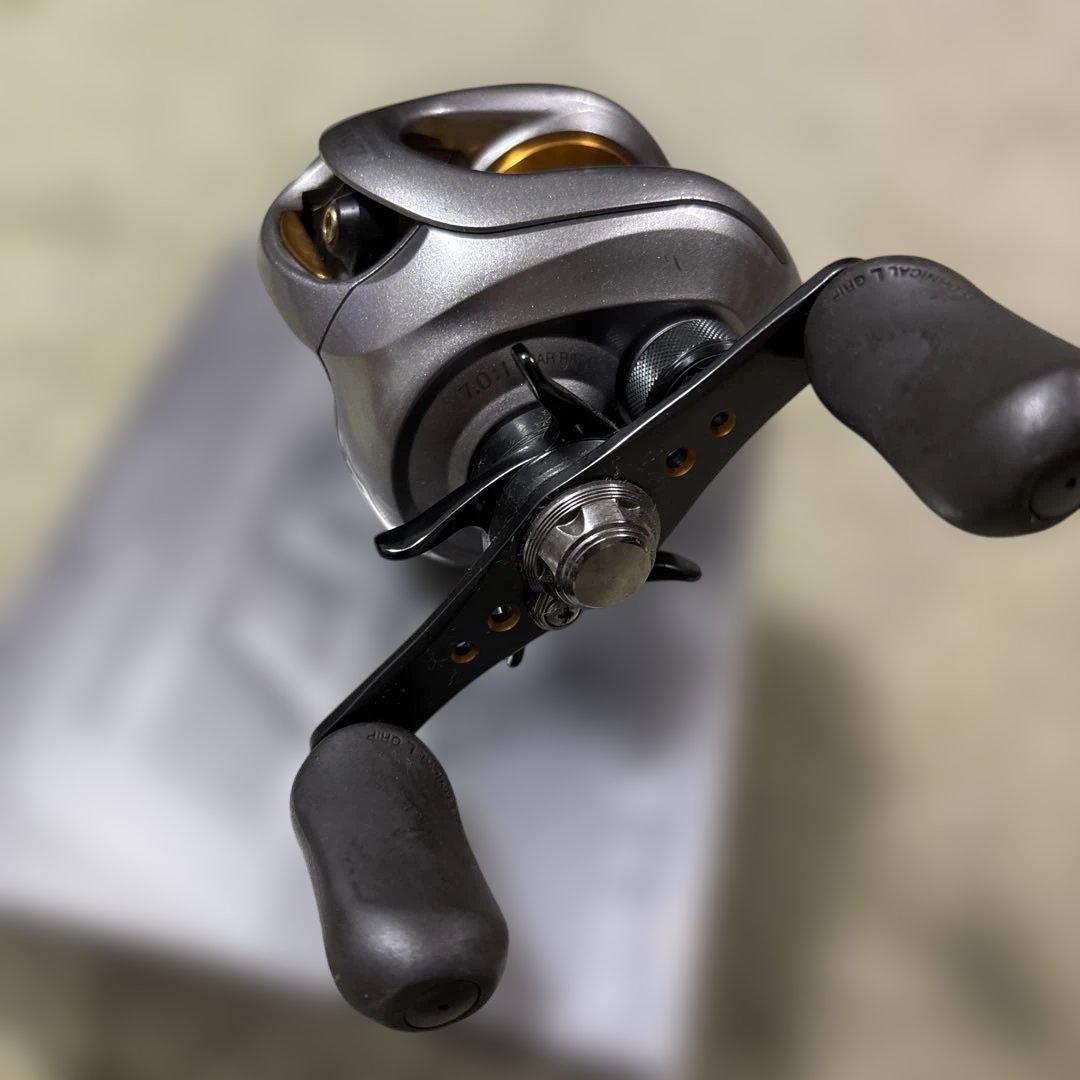 シマノnium Mg7 左ハンドル ベイトリール